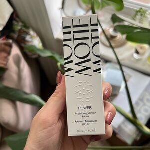 Motif Brightening Face Serum